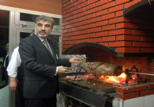 'Erzurum'a hizmet borcumuz var'